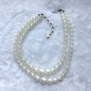 🌚 VTG 50s Moonglow Double Strand Necklace